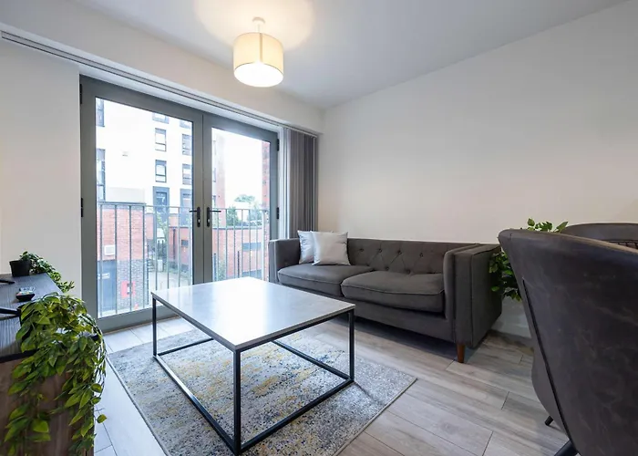 Stylish 2-Bedroom Apartment