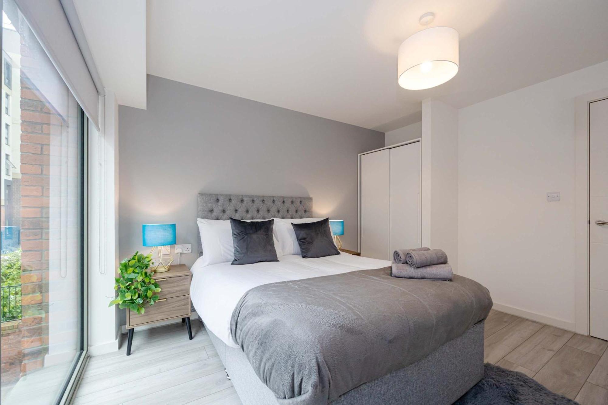 Apartment Stylish 2-bedroom